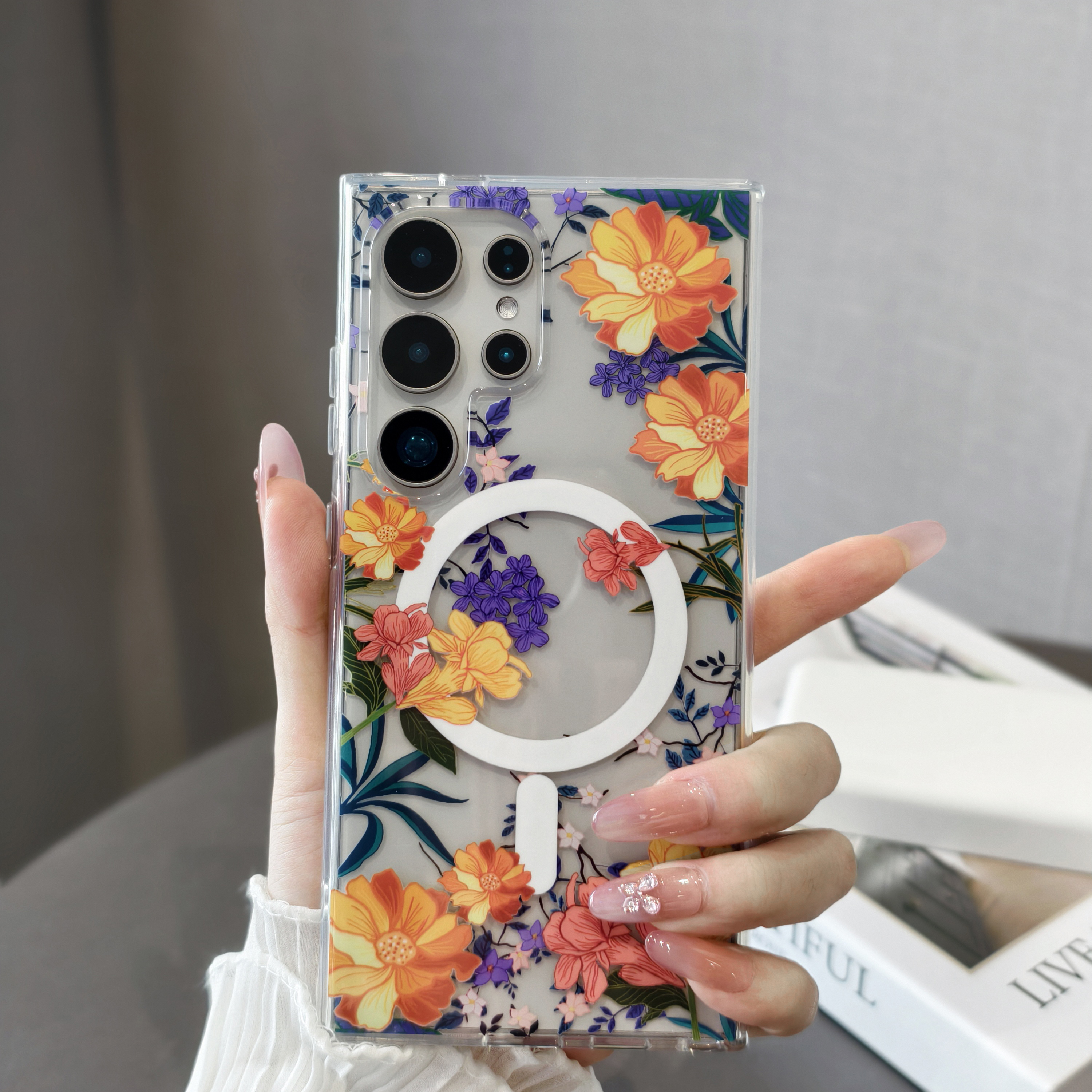 Luxurious multicolor flower fo - Clear Magsafe Case recensione e prezzo