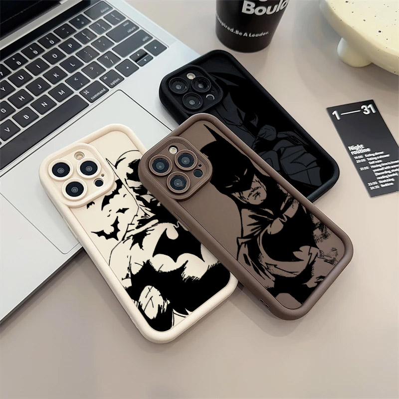 The B-Batmans Art Phone Case F - Phone Cases Iphone 16 recensione e prezzo