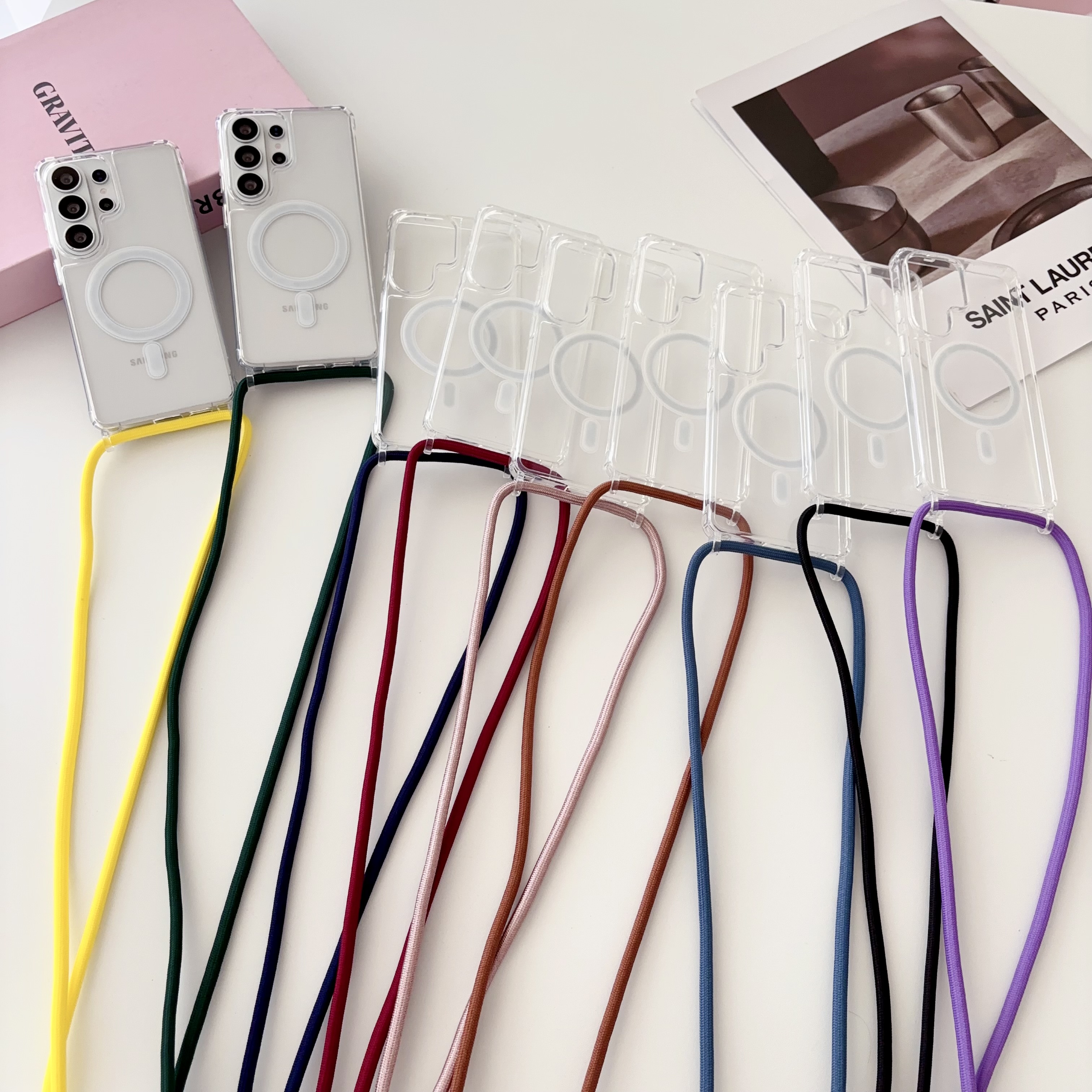 Crossbody Lanyard Clear Magnet - Clear Magsafe Case recensione e prezzo