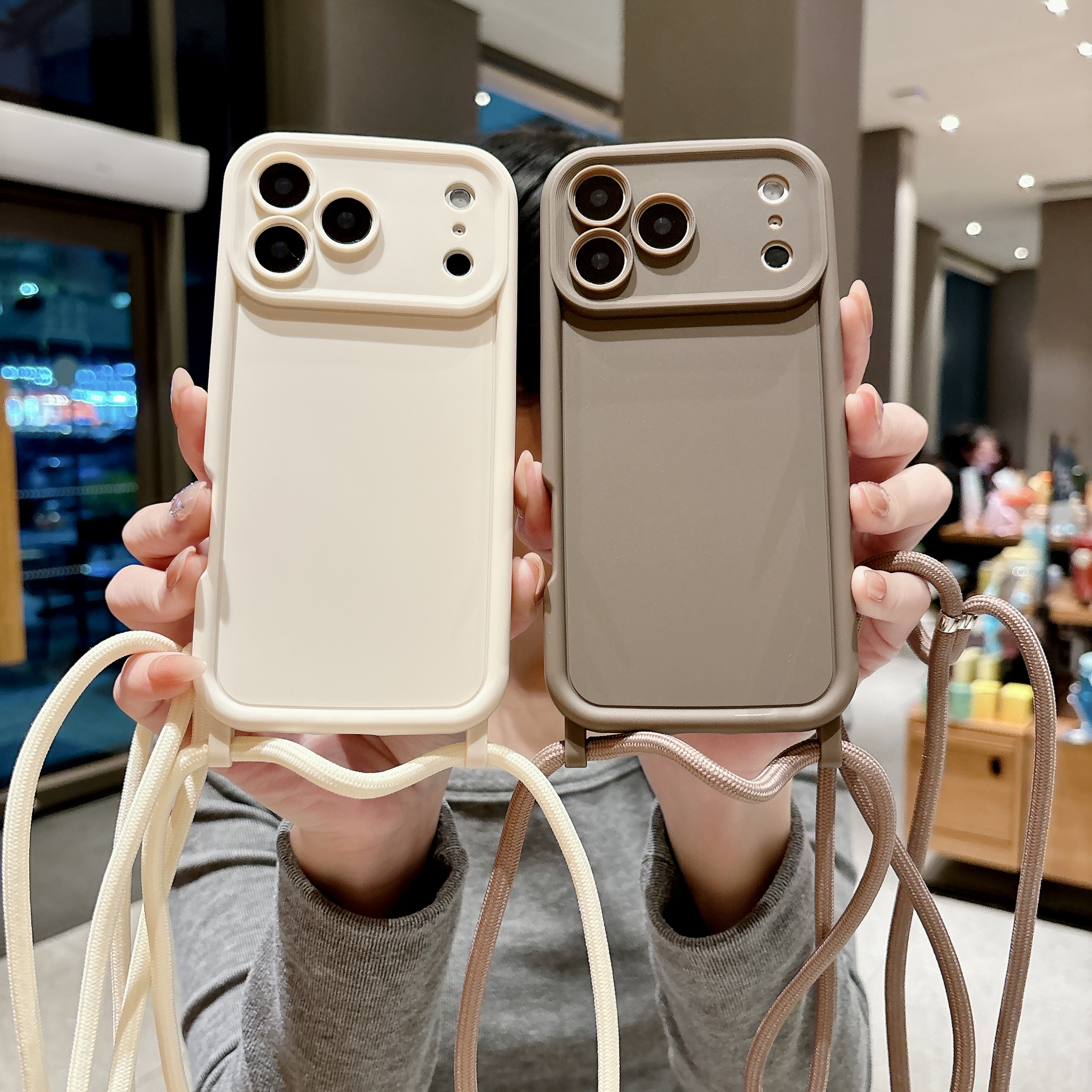 Phone Case For iPhone 17 16 15 - Phone Cases With Loop recensione e prezzo